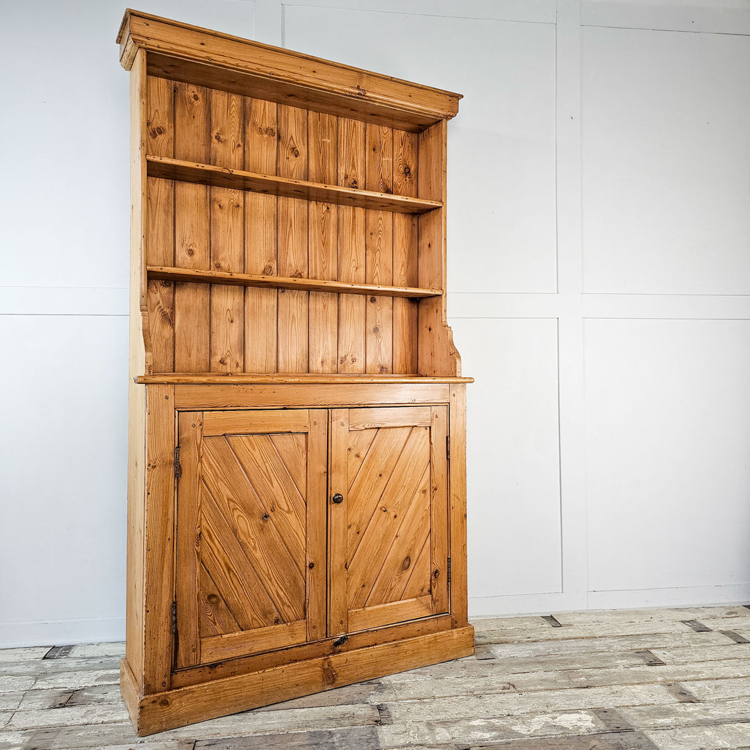 Victorian Rustic Country Pine Dresser, 19th Century