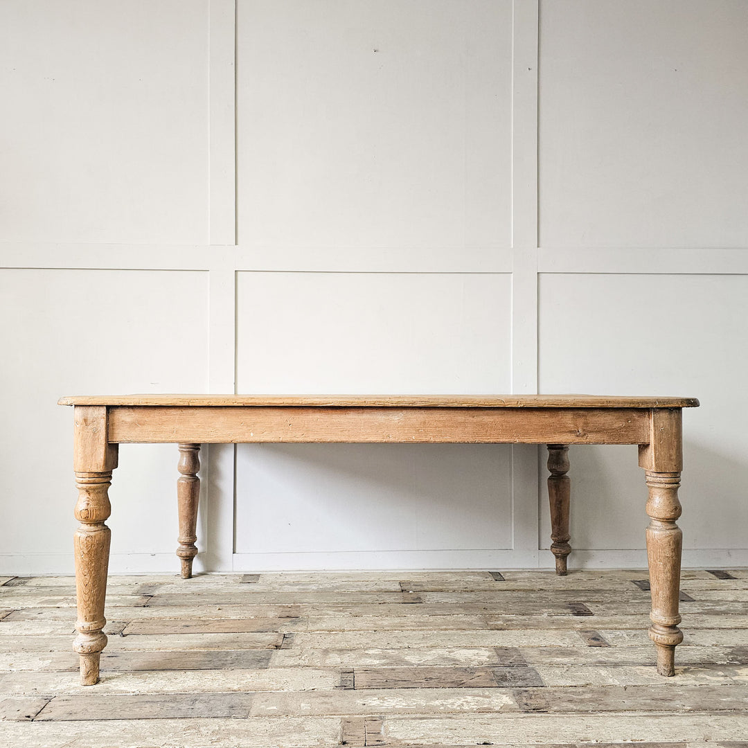 Antique Victorian pine table ideal for farmhouse kitchens