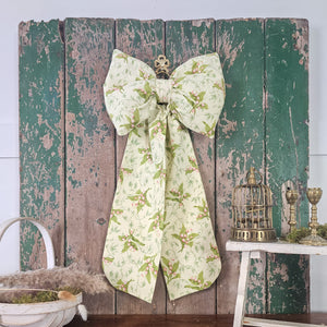 Handmade bow in retro English floral cotton

