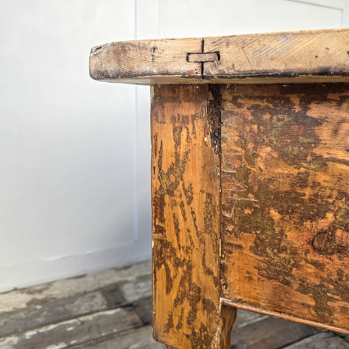 Victorian kitchen table in solid pine
