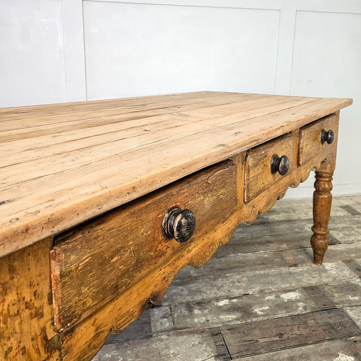 Vintage style prep table with classic detailing
