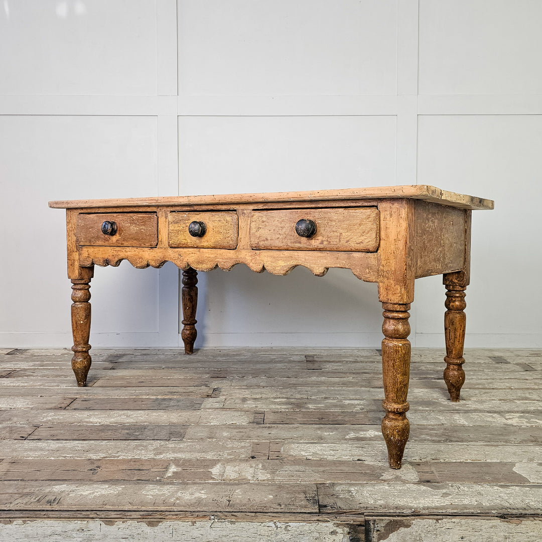 Victorian pine farmhouse table with three drawers
