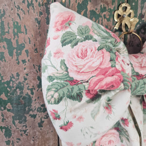 decorative fabric bow for weddings and events
