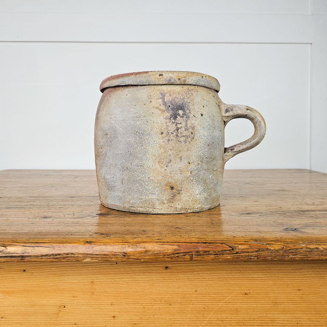 French 19th-century pot used for slow cooking and preserving food.