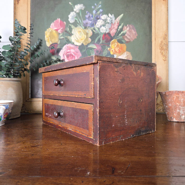 Antique tabletop drawers dating from the Victorian period, pine construction with original paint and two drawers. A practical storage piece for country house style or antique home decor.