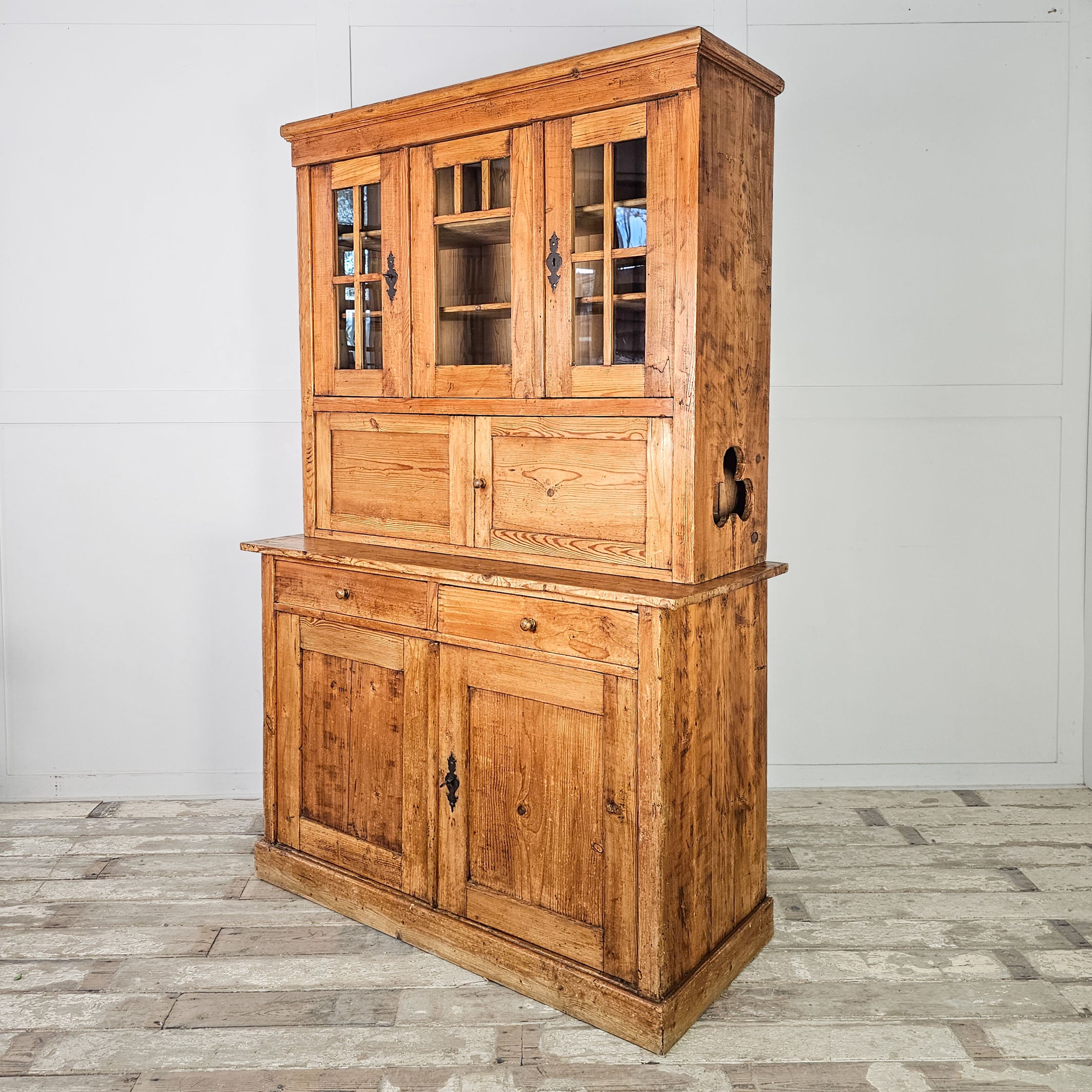 Antique kitchen hutch hotsell
