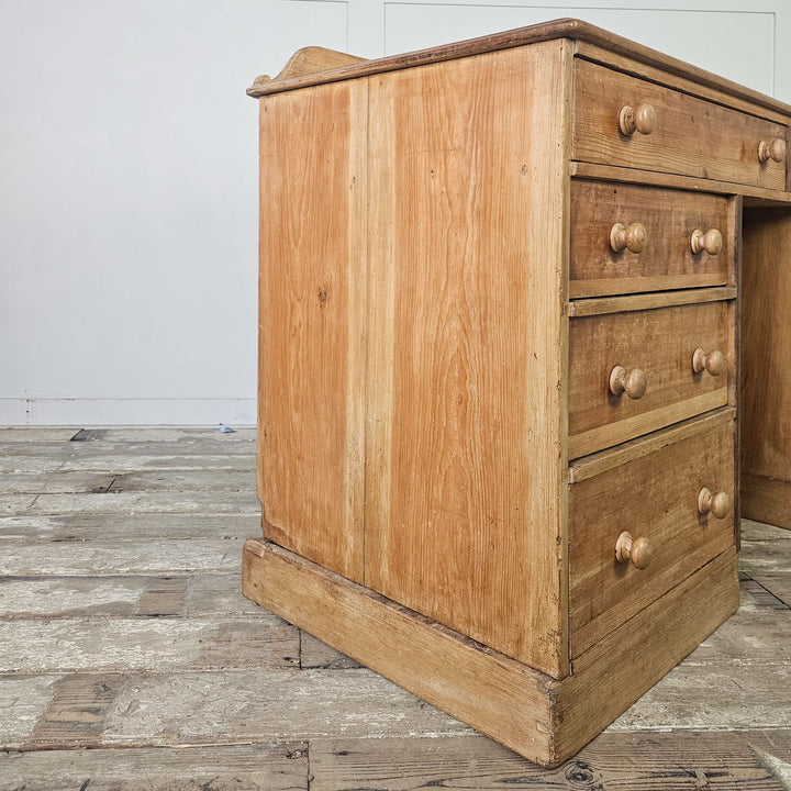 Classic pine sideboard from the 19th century with a waxed finish.
