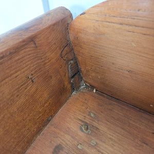 A 19th century Victorian antique pine washstand, raised on turned legs with gallery back and shaped lower shelf. Perfect as a farmhouse console table or rustic side table, this antique pine piece combines practicality with traditional country style and authentic charm.