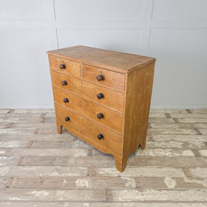 Georgian five drawer chest with two short over three long graduating drawers and oak knobs
